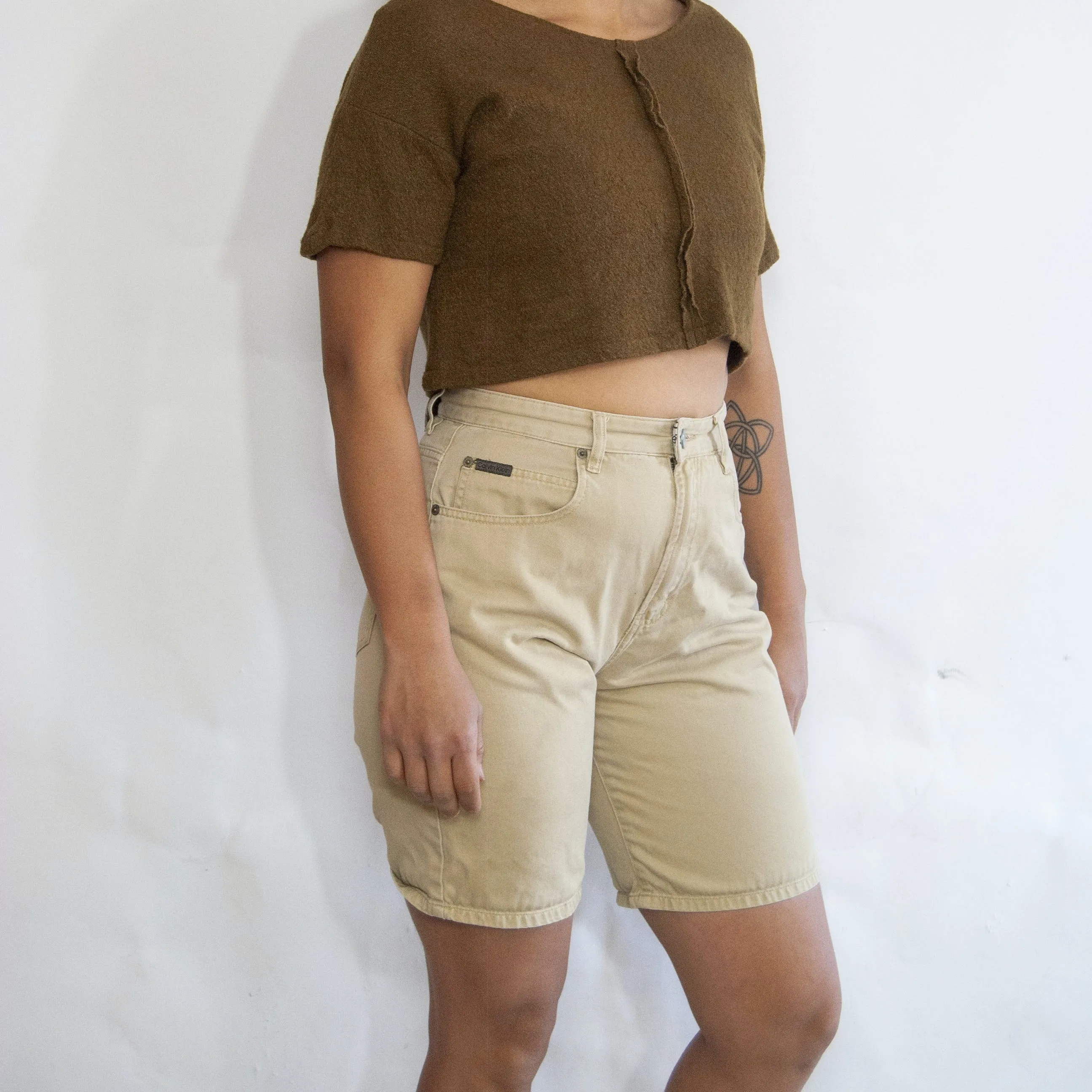 00's Beige High Rise Bermuda Shorts by Calvin Klein