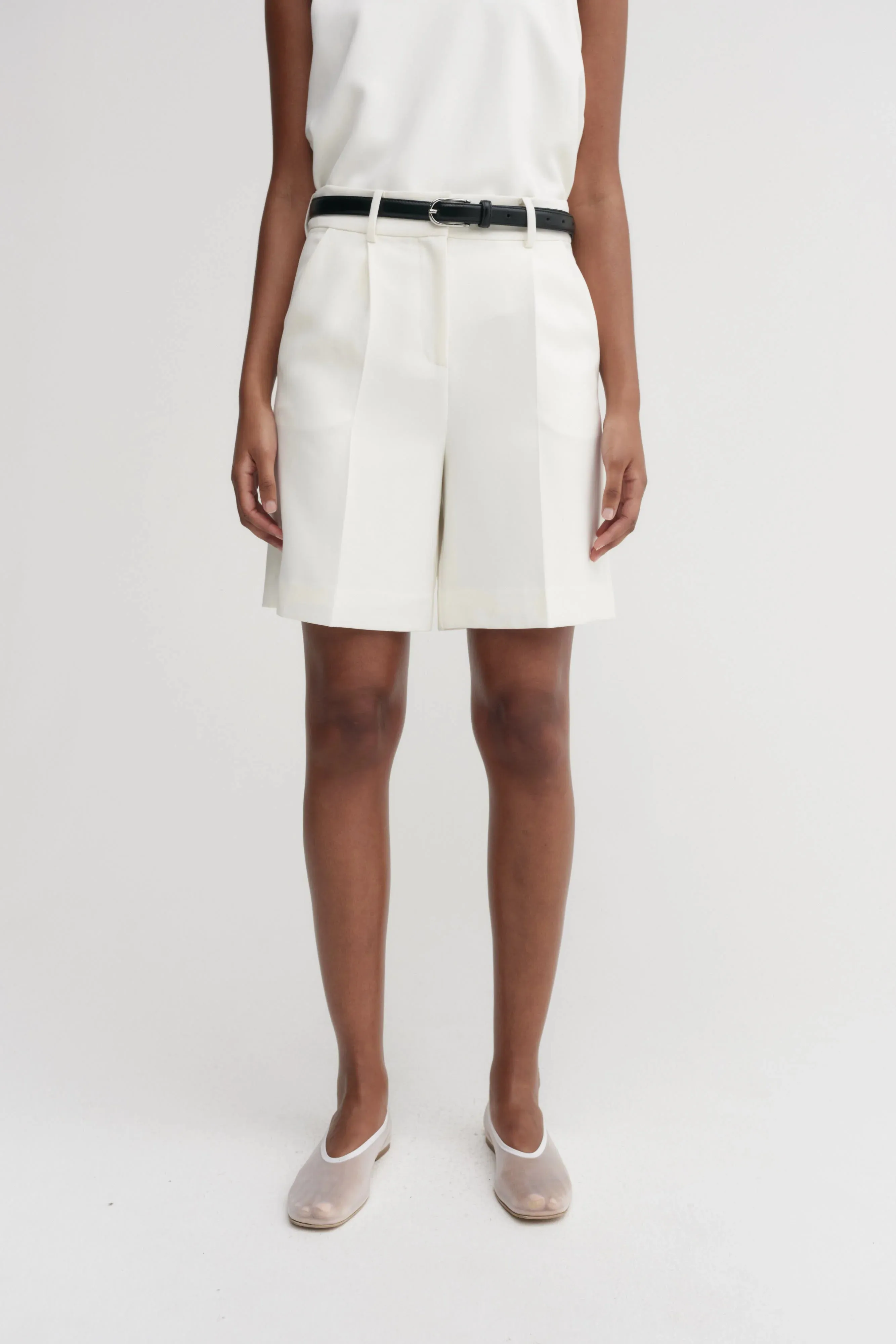 Almada Blair Crepe Shorts in Cream
