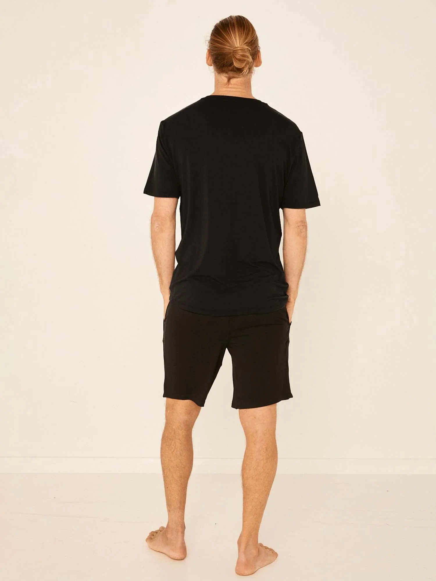 Bamboo Essential Shorts - Black