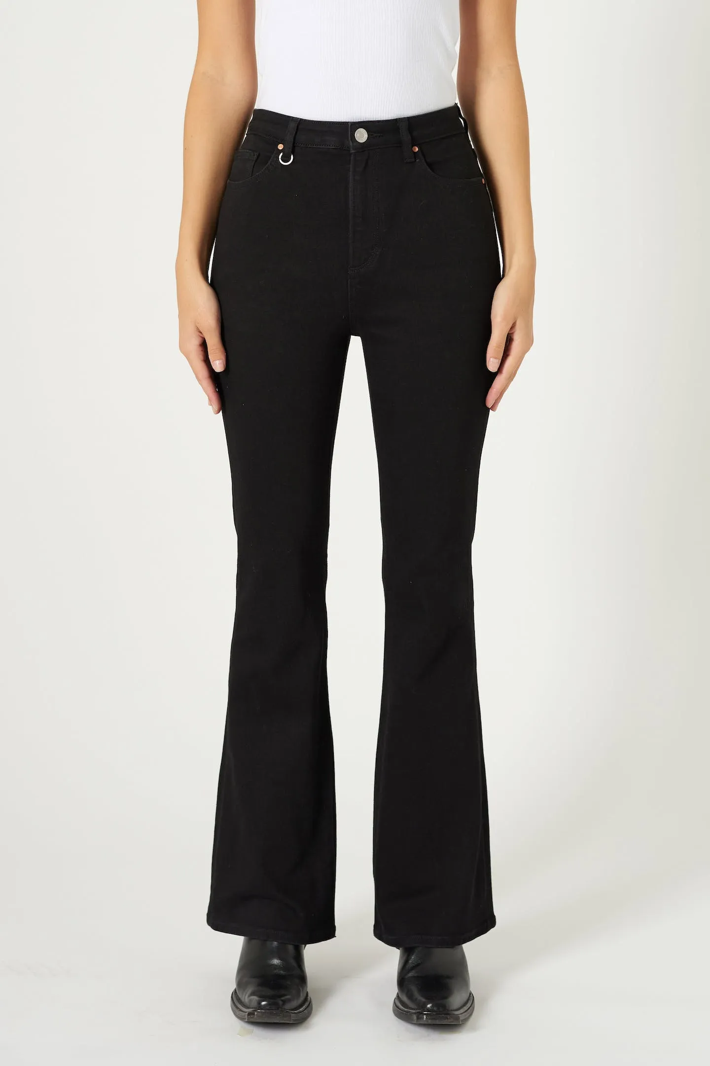 Debbie Bootcut - Perfect Black