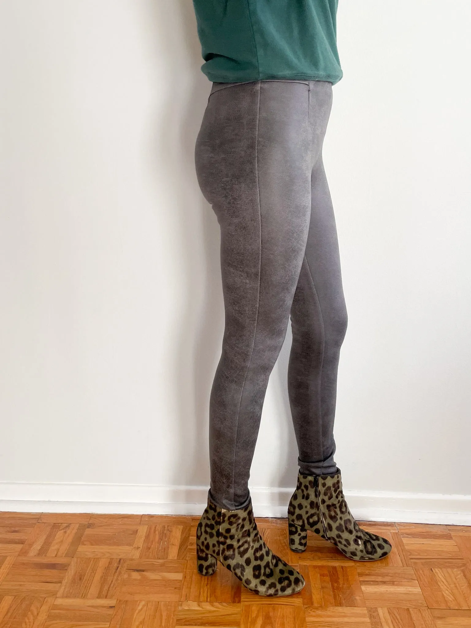 Dex Grey Marbled Leather Looking High Rise Legging Pants - XS