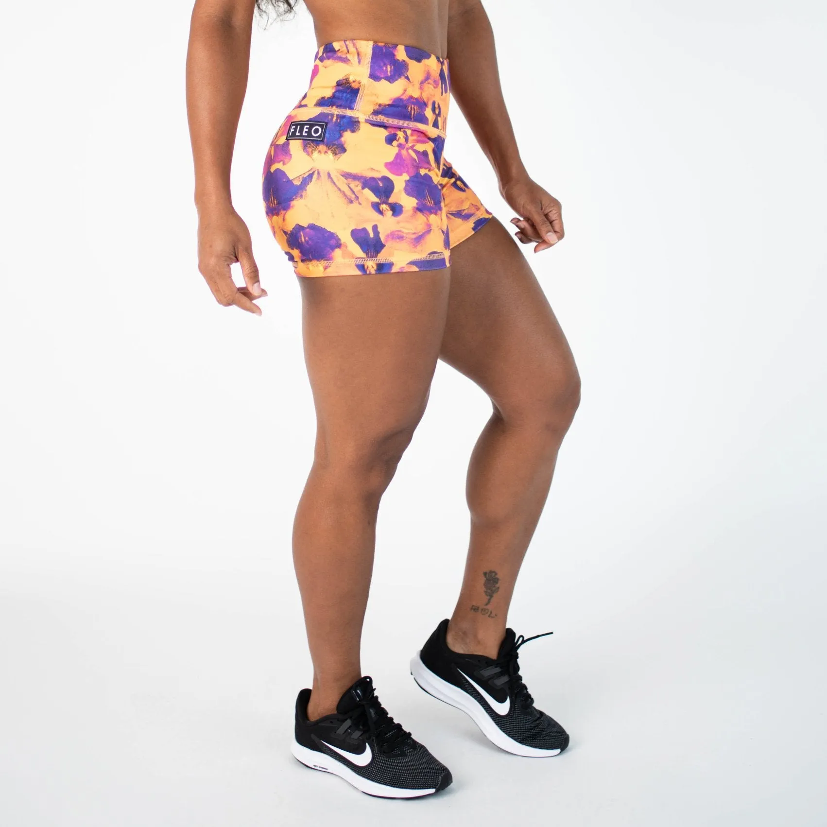 FLEO Lava Kiss Shorts (Power High-rise)