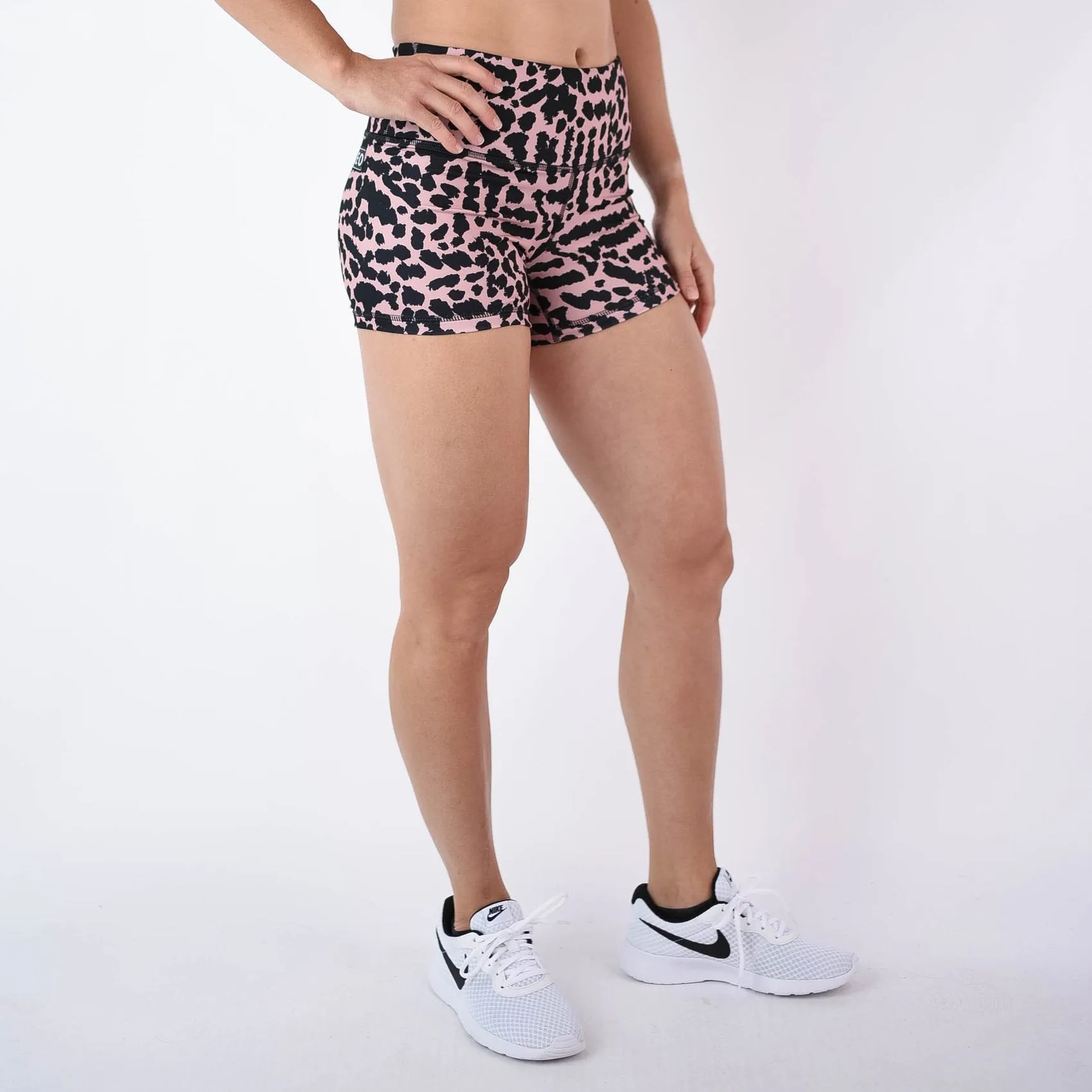 FLEO Leopard Frenzy Shorts (Power High-rise)
