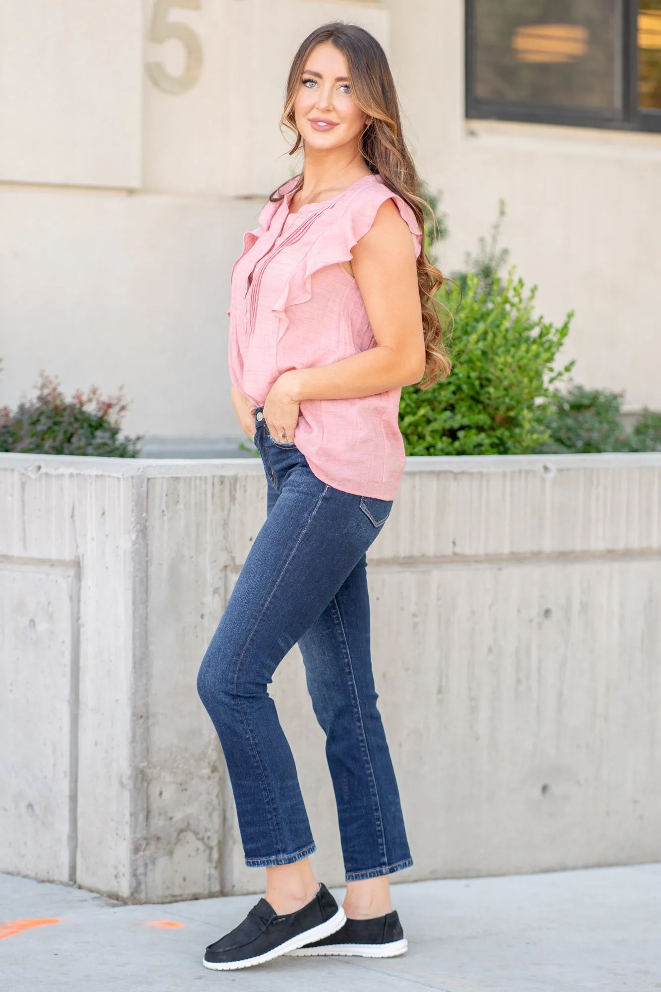 Great Mid Rise Slim Straight Leg