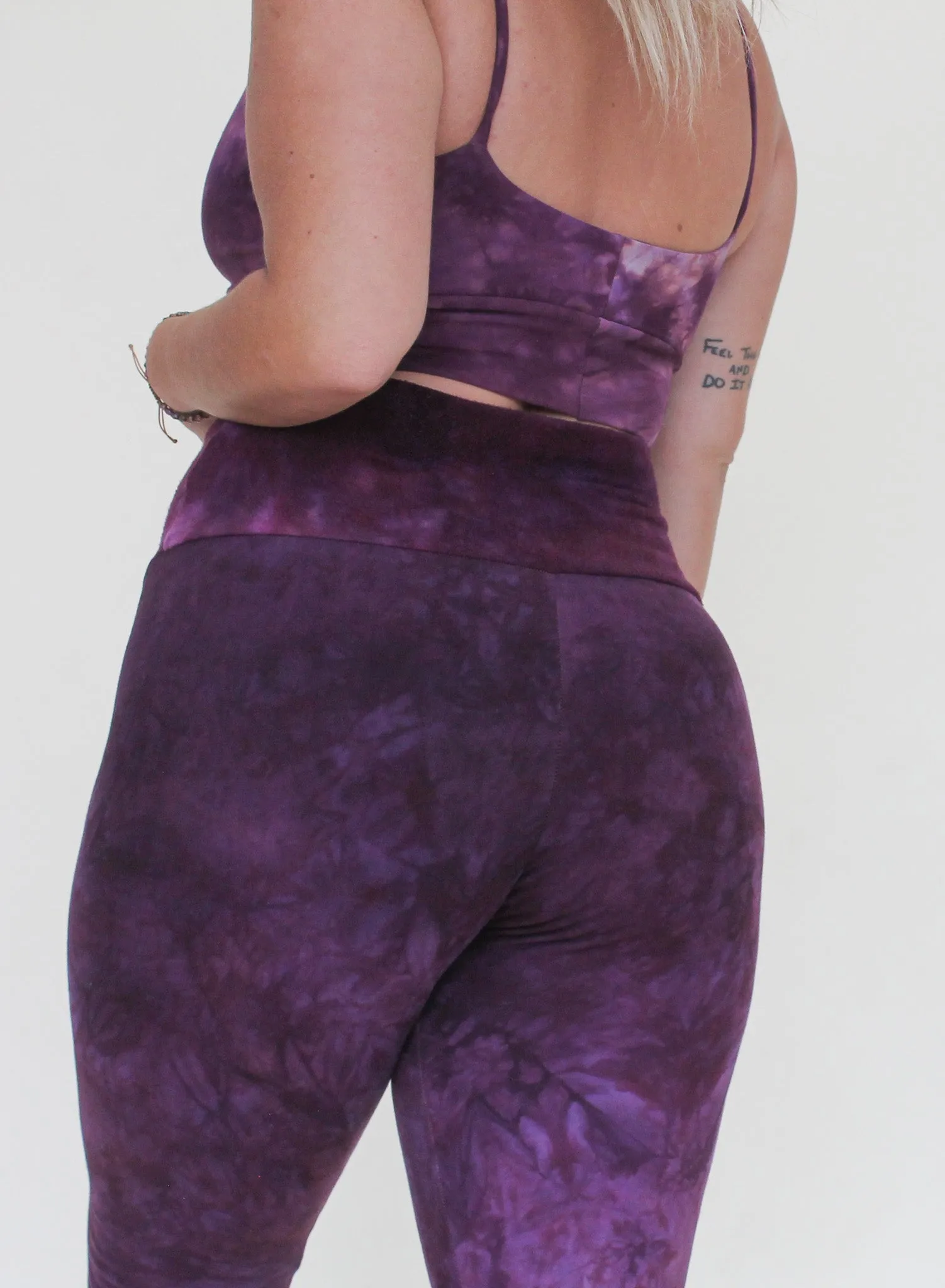 PREORDER Celestial Fleece Leggings