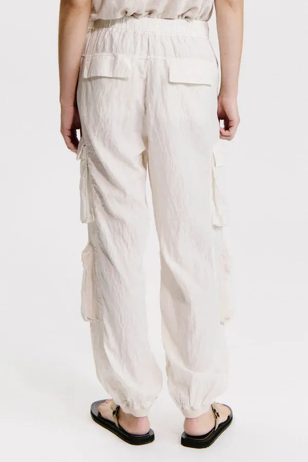 Silk-blend multi-pocket cargo trousers with elastic
