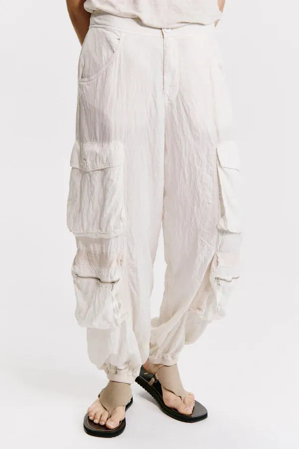 Silk-blend multi-pocket cargo trousers with elastic
